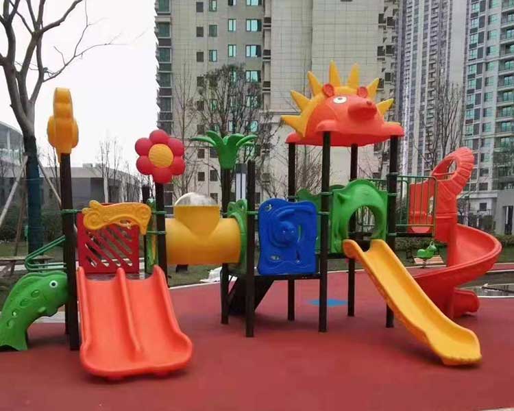 太原振鹏幼教玩具 解读如何教宝宝玩幼儿园滑梯？